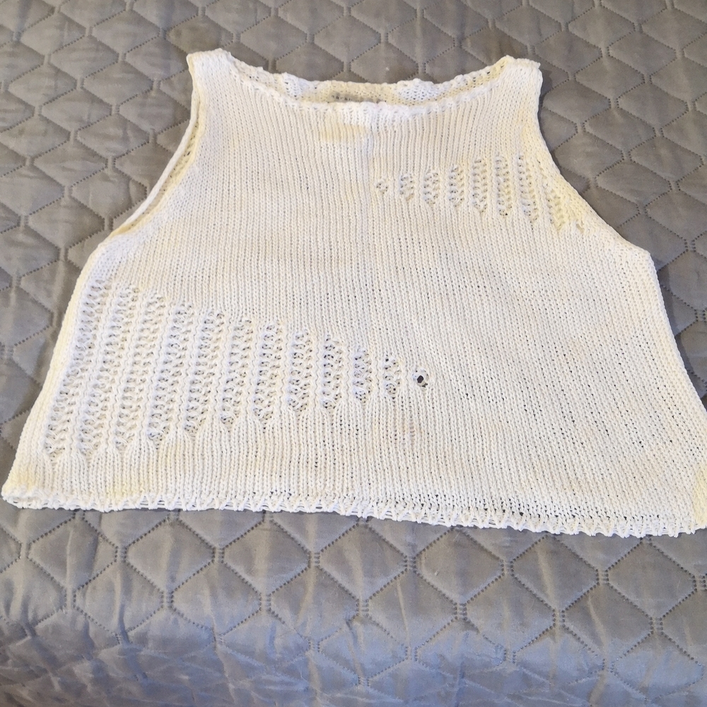 Sarah Pacini linen crop top, one size